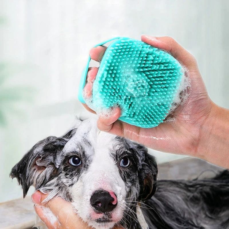 【🎁 Čím více nakoupíte, tím více slev získáte】Silikonová pomůcka na péči o srst psů a koček | Kartáč na koupání s dávkovačem šamponu ()