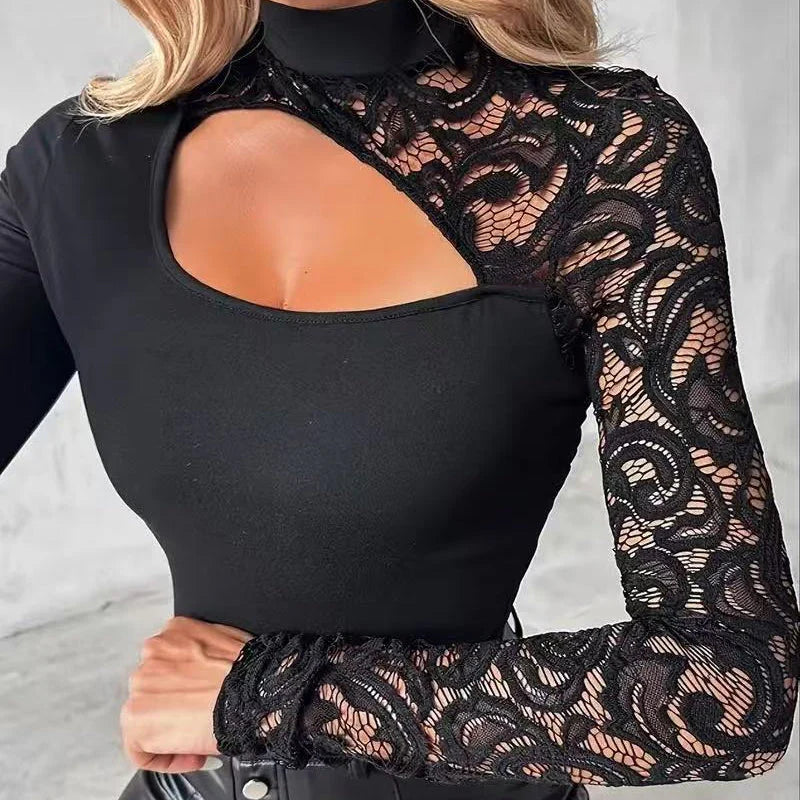 👚 Dámský top s asymetrickým výstřihem a krajkou!