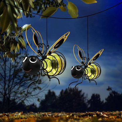 🐝Závěsná solární lampa ve tvaru včely pro venkovní použití