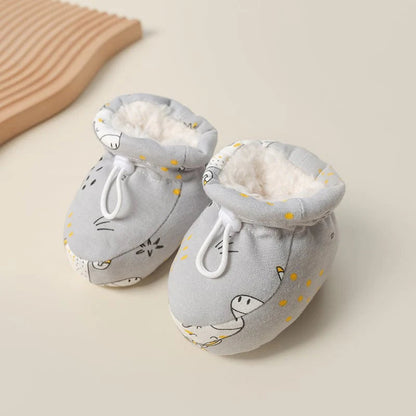 【👶Měkká 360° výstelka chodidla absorbuje pot a udržuje teplo】Teplé chlupaté dětské botičky
