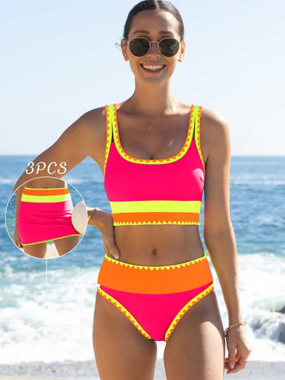 🔥🎁Novinka: 50% SLEVA🔥🌼 Třídílné sportovní bikiny z nylonu s barevnými bloky – vysoký pas se zeštíhlujícím efektem na břicho 👙