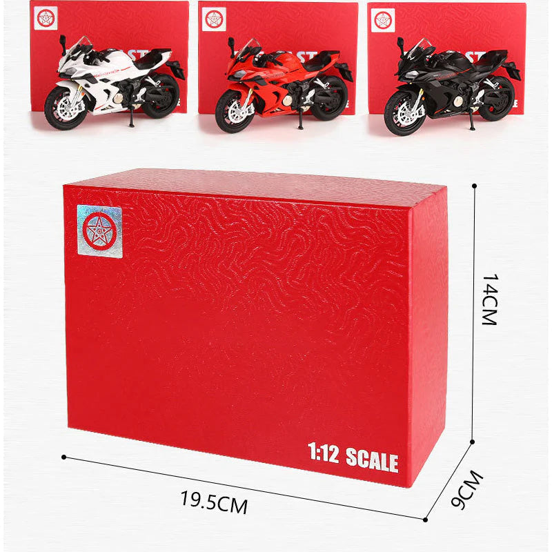 🌟 Model motocyklu v měřítku 1:12 – Interaktivní světla a zvuky! 🏍️