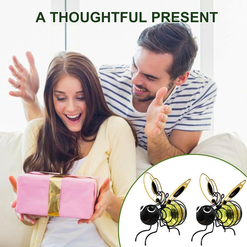 🐝Závěsná solární lampa ve tvaru včely pro venkovní použití