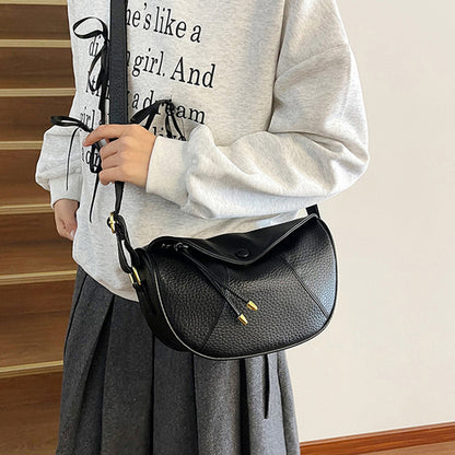 👜✨ Minimalistická crossbody kabelka Dumpling – styl a praktičnost v jednom