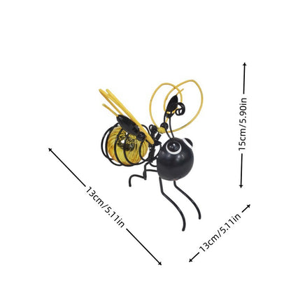 🐝Závěsná solární lampa ve tvaru včely pro venkovní použití